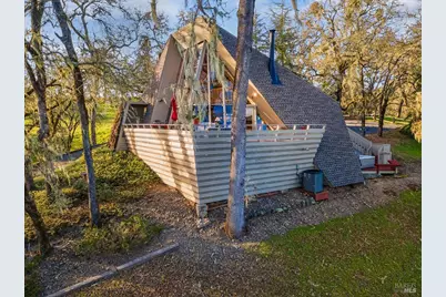 10045 Loch Haven Drive, Santa Rosa, CA 95404 - Photo 31