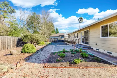 8902 Oak Trail Drive, Santa Rosa, CA 95409 - Photo 31