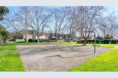 580 Santa Alicia Drive, Rohnert Park, CA 94928 - Photo 21