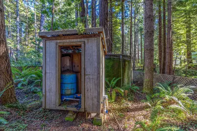 44720 Jack Peters Creek Road, Mendocino, CA 95460 - Photo 9