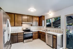 1477 Russell Ave, Santa Rosa, CA 95403 - Photo 17