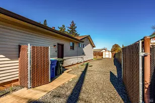 1477 Russell Ave, Santa Rosa, CA 95403 - Photo 37