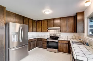 1477 Russell Ave, Santa Rosa, CA 95403 - Photo 19