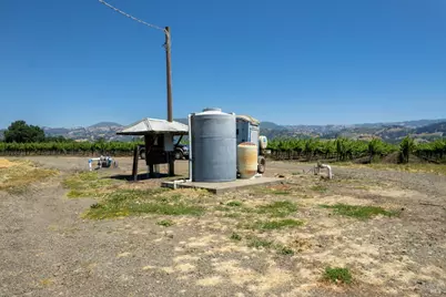 5744 Highway 128, Geyserville, CA 95441 - Photo 11