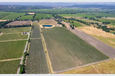 5744 Highway 128, Geyserville, CA 95441 - Photo 3