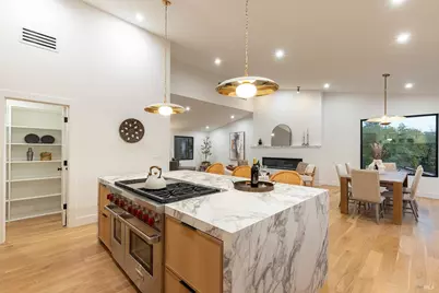 559 E Spring Street, Napa, CA 94559 - Photo 17