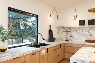 559 E Spring St, Napa, CA 94559 - Photo 15