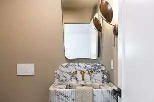 559 E Spring St, Napa, CA 94559 - Photo 27