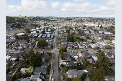 11 10th Street, Petaluma, CA 94952 - Photo 25