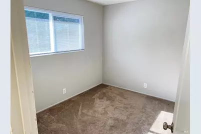 849 Finch Way, Fairfield, CA 94533 - Photo 13