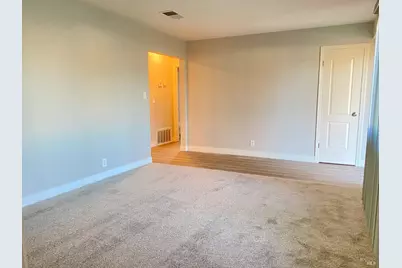 849 Finch Way, Fairfield, CA 94533 - Photo 5