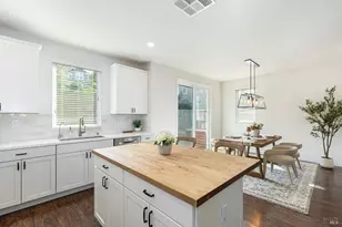 417 Jacquelyn Ln, Petaluma, CA 94952 - Photo 15