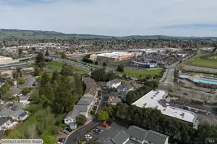 930 Martin Cir, Petaluma, CA 94952 - Photo 27