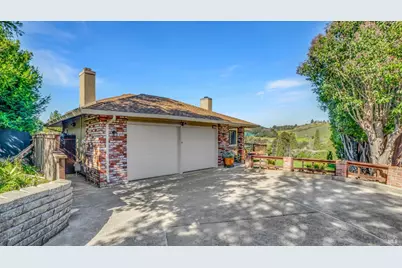 641 Lois Lane, El Sobrante, CA 94803 - Photo 5