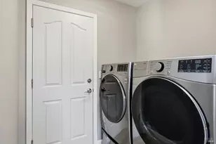 19093 Ravenhill Rd, Hidden Valley Lake, CA 95467 - Photo 25