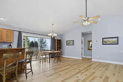 19093 Ravenhill Road, Hidden Valley Lake, CA 95467 - Photo 13