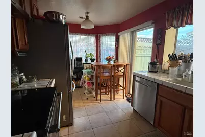 172 Mica Drive, Vallejo, CA 94589 - Photo 5