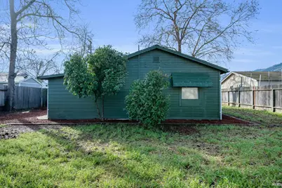 160 Thomas Street, Ukiah, CA 95482 - Photo 21