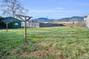 160 Thomas St, Ukiah, CA 95482 - Photo 23