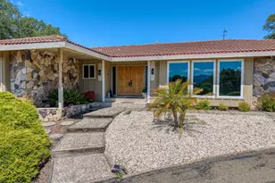 1790 Deerwood Dr, Ukiah, CA 95482 - Photo 3