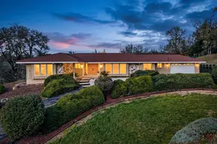 1790 Deerwood Dr, Ukiah, CA 95482 - Photo 1