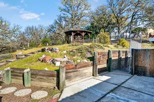 1790 Deerwood Dr, Ukiah, CA 95482 - Photo 49