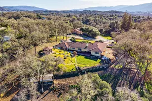 1790 Deerwood Dr, Ukiah, CA 95482 - Photo 9