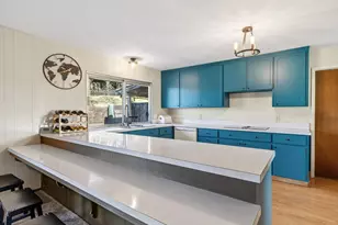 1790 Deerwood Dr, Ukiah, CA 95482 - Photo 9