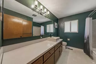 1790 Deerwood Dr, Ukiah, CA 95482 - Photo 13