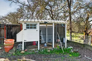 1790 Deerwood Dr, Ukiah, CA 95482 - Photo 53