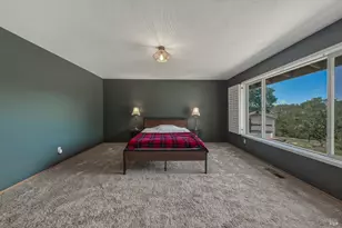 1790 Deerwood Dr, Ukiah, CA 95482 - Photo 21