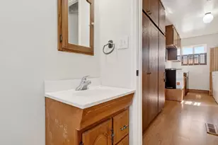 1790 Deerwood Dr, Ukiah, CA 95482 - Photo 45