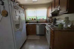 25248 Robinson Rd, Willits, CA 95490 - Photo 7