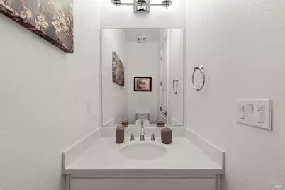 591 Madison Street, Petaluma, CA 94952 - Photo 9