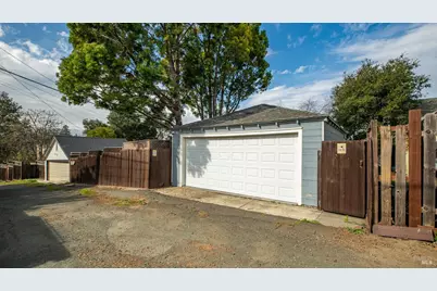 725 Valle Vista Avenue, Vallejo, CA 94590 - Photo 47