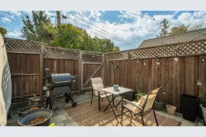 725 Valle Vista Avenue, Vallejo, CA 94590 - Photo 39