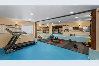 725 Valle Vista Avenue, Vallejo, CA 94590 - Photo 29