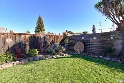 2313 Roberto Street, Napa, CA 94558 - Photo 23