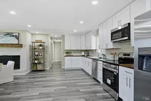 10496 Fairway Pl, Kelseyville, CA 95451 - Photo 3