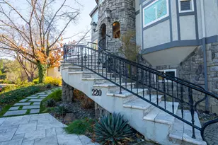 220 Hidden Valley Ln, Vacaville, CA 95688 - Photo 7