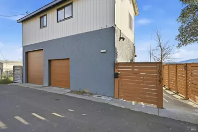 10727 E Highway 20, Clearlake Oaks, CA 95423 - Photo 45