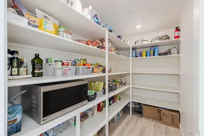 7448 Wendy Drive, Rohnert Park, CA 94928 - Photo 13