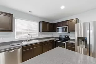 4595 Avondale Cir, Fairfield, CA 94533 - Photo 11