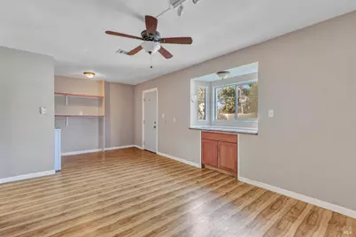 428 W F Street, Dixon, CA 95620 - Photo 15