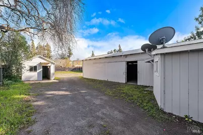 2050 Marlow Road, Santa Rosa, CA 95403 - Photo 43