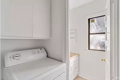 2050 Marlow Road, Santa Rosa, CA 95403 - Photo 25