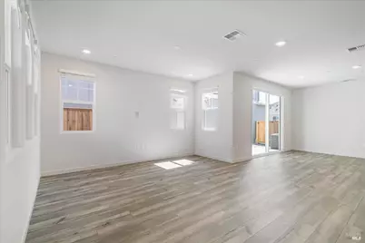 122 Flounder Street, Suisun City, CA 94585 - Photo 3