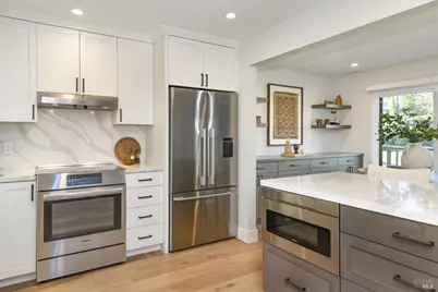 21 Eucalyptus Knoll Street, Mill Valley, CA 94941 - Photo 3