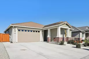 1500 Goldfield Ct, Dixon, CA 95620 - Photo 3