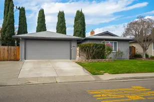 2731 Orchid St, Fairfield, CA 94533 - Photo 3